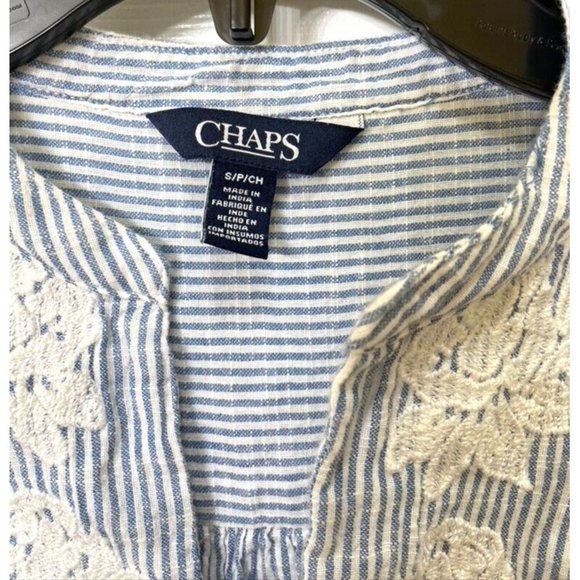 Chaps shirt women's size S oversize would also fit a M embroidery excellent cond - Picture 4 of 6